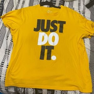 nike tee